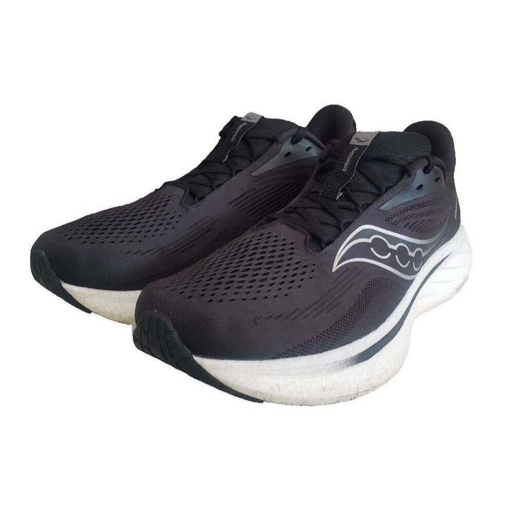 Saucony Ride 18 Shoes Men's Size 11 Black White Road Running Athletic‎ Sneakers